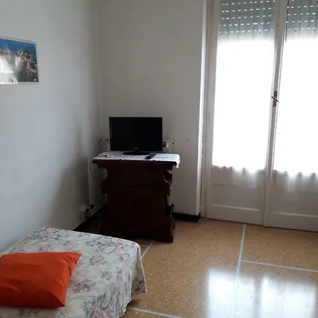 Casa Rina Levanto