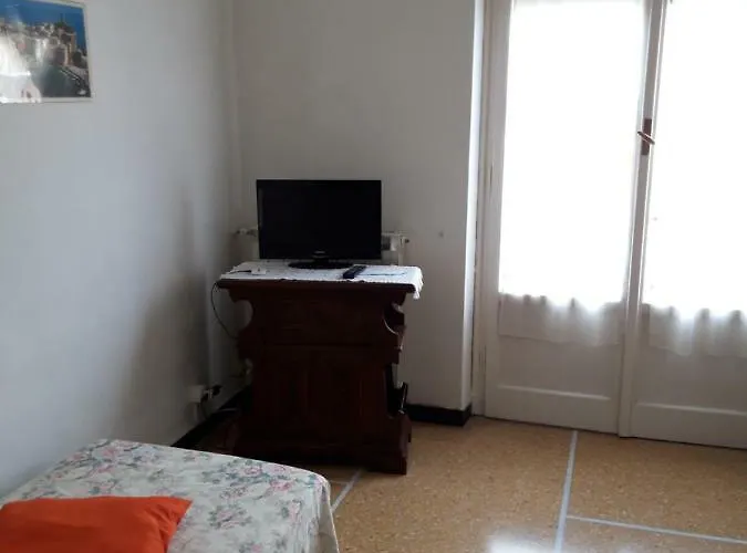 Casa Rina לבנטו